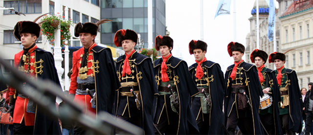 the_croatian_cravat_01